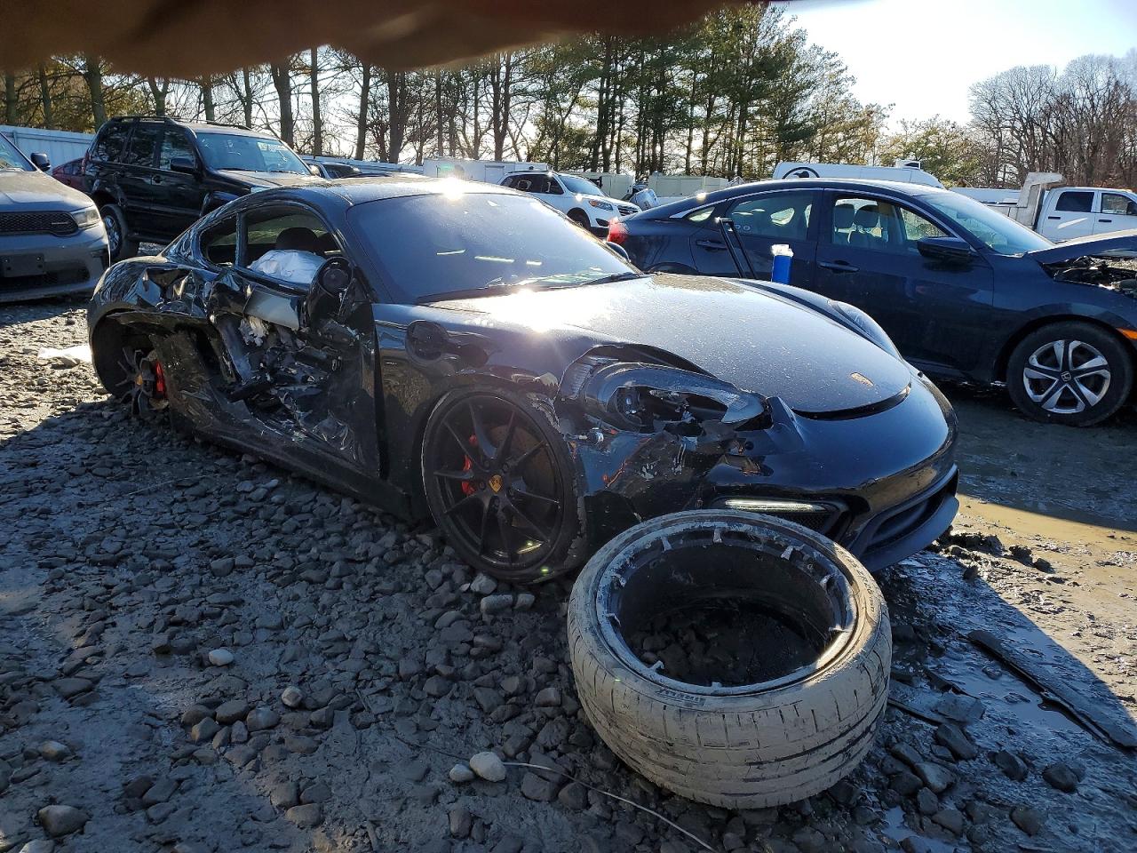 2016 Porsche Cayman VIN WP0AB2A80GK185826 COPART salvage auction — Side, NJ - CERT OF TITLE-SALVAGE, sold $20,700 on 2026-03-16 (photo 4)