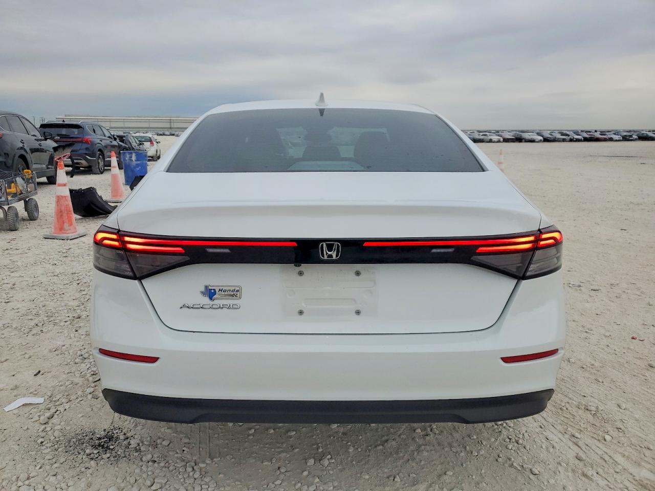 2024 Honda Accord VIN 1HGCY1F35RA025367 COPART salvage auction — Hail, TX - CERTIFICATE OF TITLE, sold $10,500 on 2026-07-09 (photo 6)