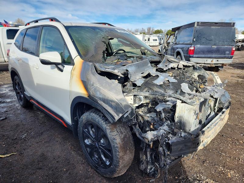 2023 Subaru Forester VIN JF2SKAJC6PH476977 COPART salvage auction — ENGINE BURN, Co - Non-Repairable Cert Of Title, sold $2,050 on 2026-07-13 (photo 4)