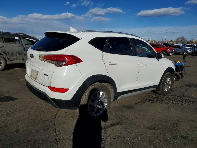 2018 Hyundai Tucson VIN KM8J3CA45JU614501 COPART salvage auction — MINOR DENT/SCRATCHES, Salvage Title, sold $2,050 on 2026-07-09 (photo 3)