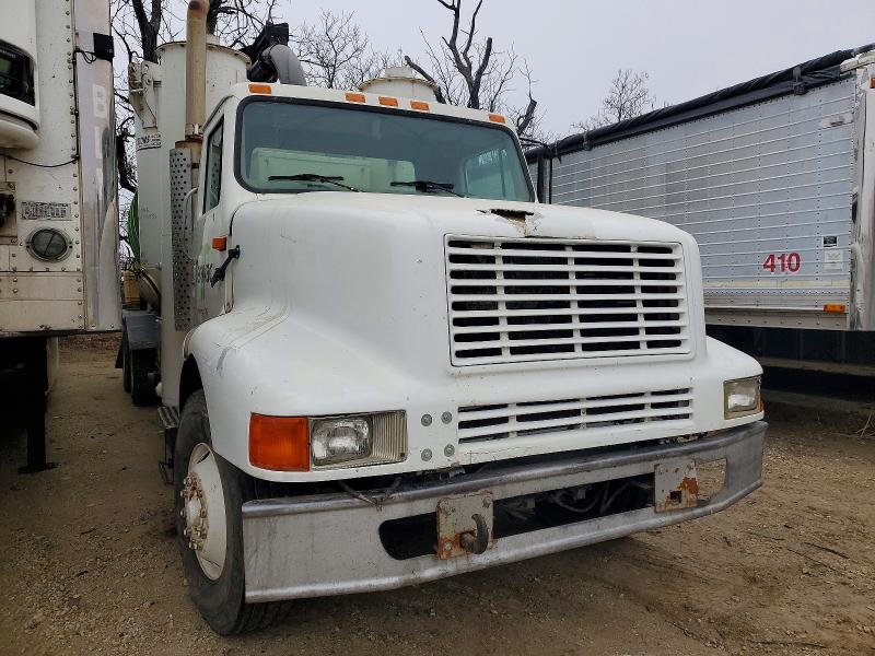 1999 International 2674 VIN 1HTGLATT2XH587155 COPART salvage auction — ROOF, Ok - Cert Of Title-Salvage, sold $4,800 on 2026-07-29 (photo 1)