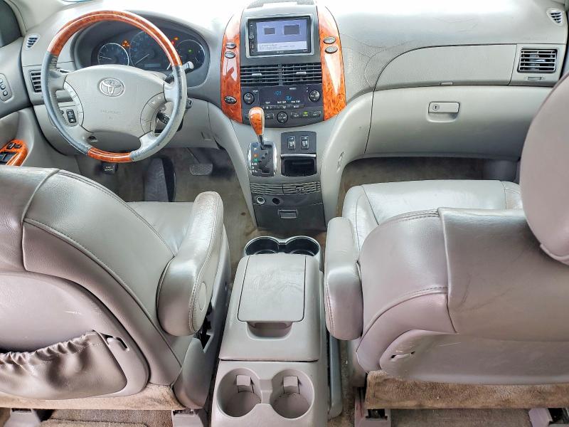 2006 Toyota Sienna VIN 5TDBA22C86S060431 COPART salvage auction — FRONT END, NJ - CERT OF TITLE-SALVAGE, sold $1,300 on 2026-07-15 (photo 8)