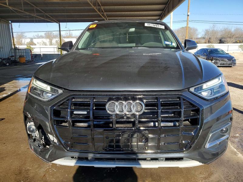 2021 Audi Q5 VIN WA1BAAFY4M2010205 COPART salvage auction — Minor Dent/Scratches, TX - CERTIFICATE OF TITLE, sold $9,300 on 2026-01-29 (photo 5)