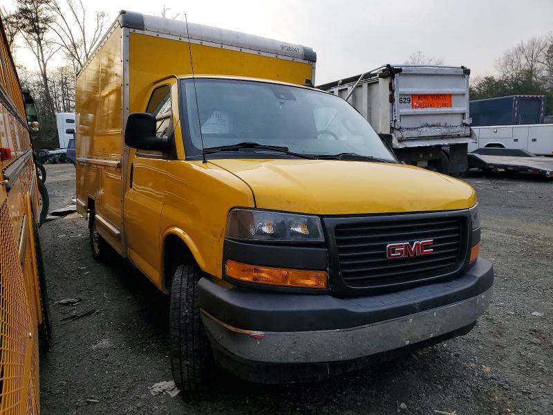 2022 Gmc Savana VIN 1GD07RFP7N1164668 COPART salvage auction — UNDERCARRIAGE, Az - Cert Of Title - Salvage, sold $5,700 on 2026-07-09 (photo 4)