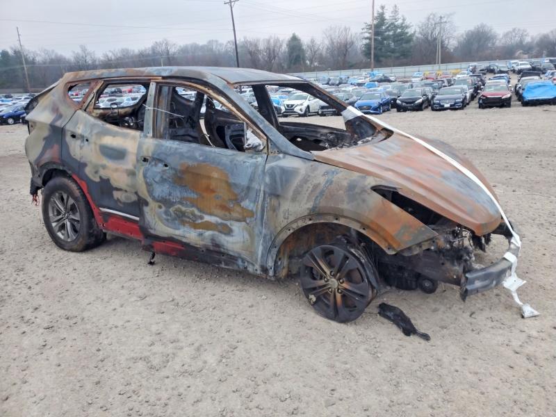 2016 Hyundai Santa fe VIN 5XYZTDLB6GG346898 COPART salvage auction — BURN, KY - BILL OF SALE/PART ONLY/NO TITL, sold $150 on 2026-07-22 (photo 4)