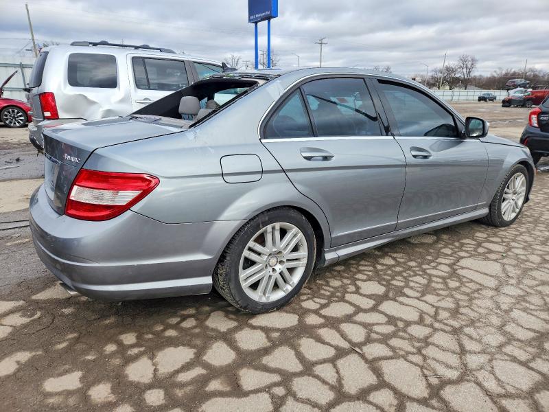 2008 Mercedes-benz C-klasse VIN WDDGF81X58F059972 COPART salvage auction — BURN, IN - BILL OF SALE - PARTS ONLY, sold $500 on 2026-07-27 (photo 3)
