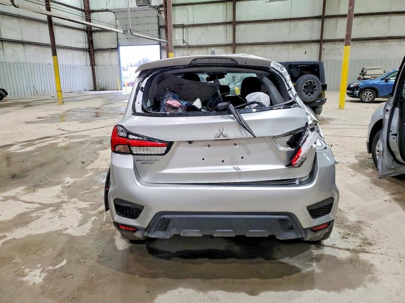 2022 Mitsubishi Outlander VIN JA4ARUAU3NU009353 COPART salvage auction — ROLLOVER, Salvage Title, sold $550 on 2026-07-22 (photo 6)