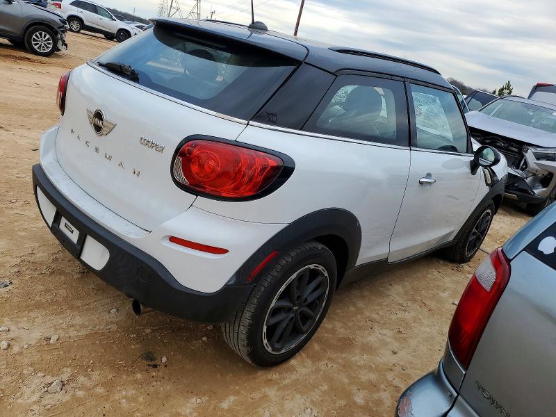 2015 Mini Cooper VIN WMWSS1C51FWN46731 COPART salvage auction — FRONT END, Salvage Title, sold $1,300 on 2026-08-24 (photo 3)