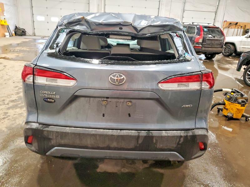 2024 Toyota Corolla cross VIN 7MUAAABG9RV095708 COPART salvage auction — ROOF, NH - CERT OF TITLE-SALVAGE, sold $4,400 on 2026-07-13 (photo 6)