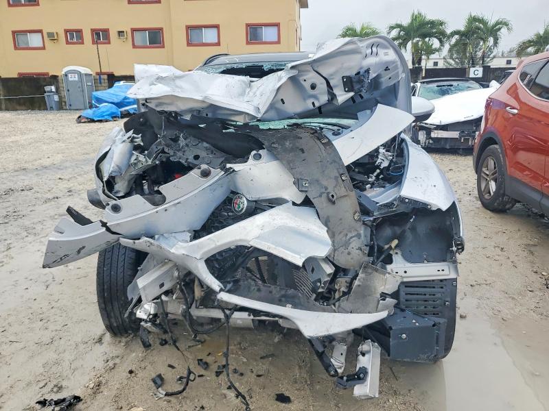2022 Alfa romeo Stelvio VIN ZASPAKBN0N7D46121 COPART salvage auction — FRONT END, Fl - Certificate Of Destruction, sold $2,850 on 2026-07-14 (photo 5)