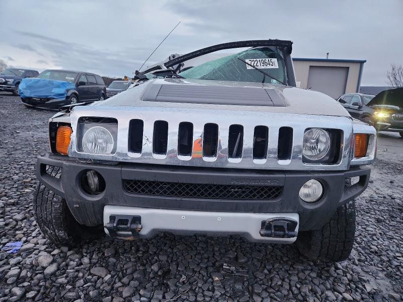 2008 Hummer H3 VIN 5GTEN13E488186863 COPART salvage auction — ROLLOVER, PA - CERTIFICATE OF SALVAGE, sold $2 on 2026-07-22 (photo 5)