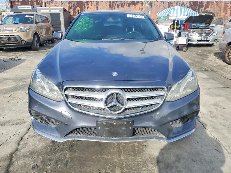 2015 Mercedes-benz E-klasse VIN WDDHF5KB0FB091352 COPART salvage auction — NORMAL WEAR, CA - SALVAGE CERTIFICATE, sold $200 on 2026-08-14 (photo 5)