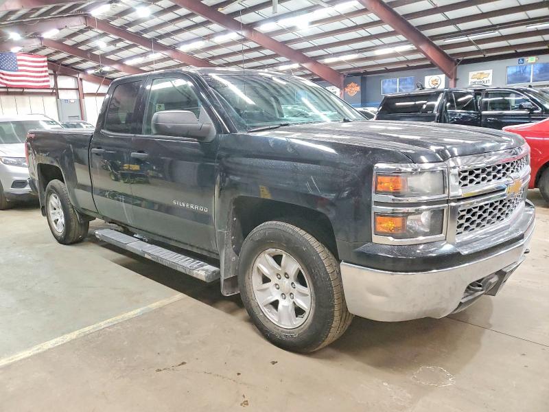 2014 Chevrolet Silverado 1500 VIN 1GCVKREC5EZ216050 COPART salvage auction — SIDE, In - Certificate Of Title, sold $4,500 on 2026-07-02 (photo 4)