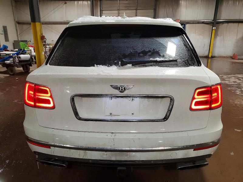 2018 Bentley Bentayga VIN SJAAC4ZV5JC020618 COPART salvage auction — Side, PA - CERT OF TITLE, sold $35,250 on 2026-04-01 (photo 6)