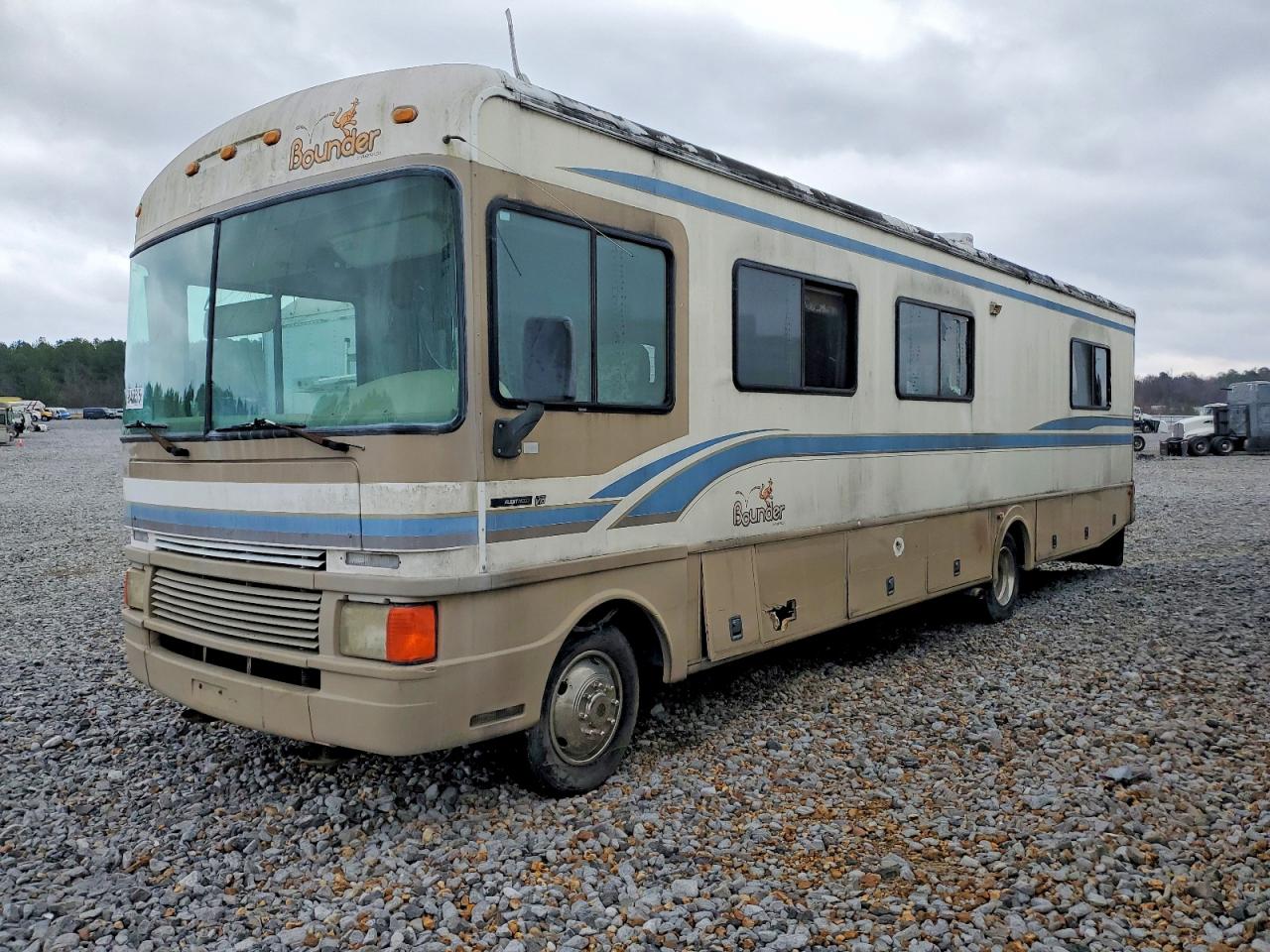 1999 Ford F-550 Super Duty VIN 3FCNF53S0XJA20966 COPART salvage auction — Normal Wear, MS - CERTIFICATE OF TITLE, sold $1,000 on 2026-07-01 (photo 2)