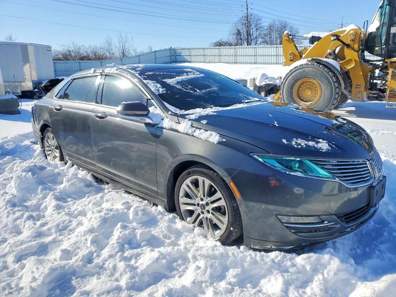 2015 Lincoln Mkz VIN 3LN6L2J97FR600237 COPART salvage auction — REAR END, Mo - Salvage Certificate Of Title, sold $375 on 2026-07-02 (photo 4)