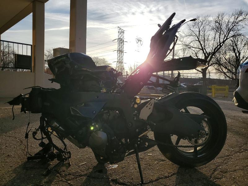 2023 Kawasaki Zx636 VIN JKBZXJH15PA017067 COPART salvage auction — ALL OVER, IL - SALVAGE CERTIFICATE, sold $175 on 2026-07-20 (photo 3)