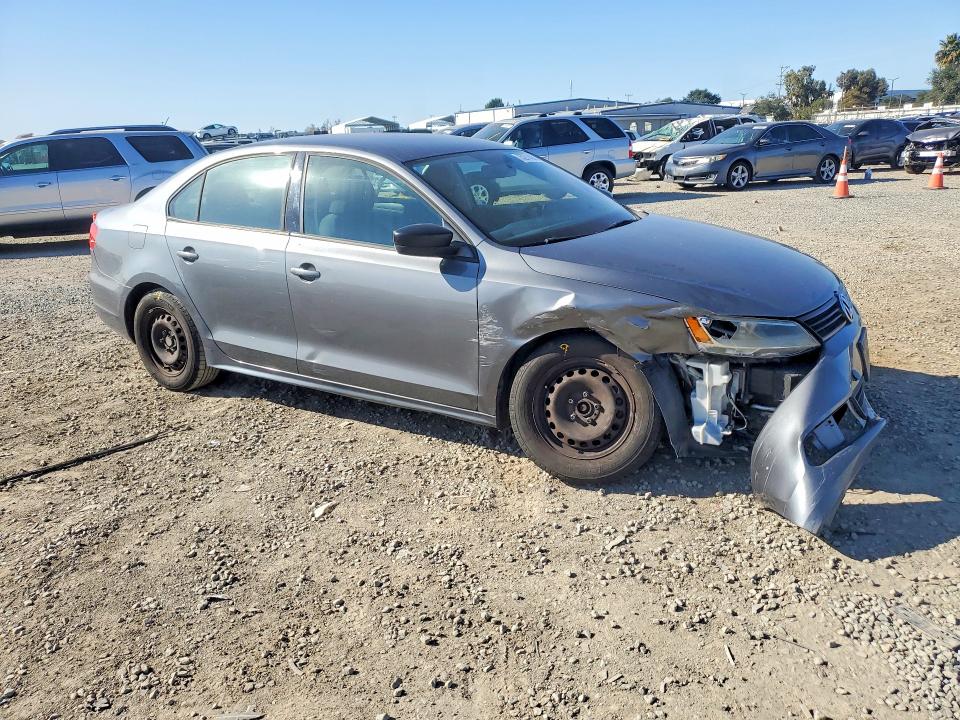 2014 Volkswagen Jetta VIN 3VW2K7AJ2EM444999 COPART salvage auction — FRONT END, Other, sold $825 on 2026-08-07 (photo 4)