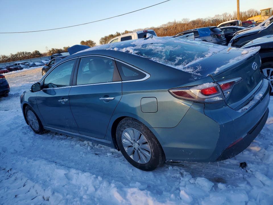 2016 Hyundai Sonata hybrid VIN KMHE24L16GA012911 COPART salvage auction — MECHANICAL, Oh - Certificate Of Title, sold $1,350 on 2026-07-08 (photo 2)