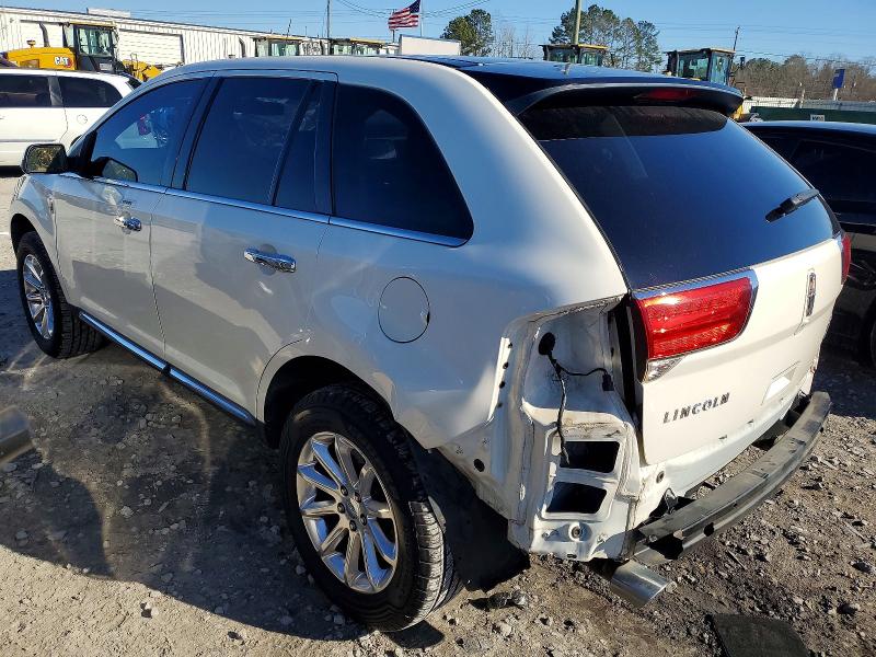 2012 Lincoln Mkx VIN 2LMDJ8JK4CBL08241 COPART salvage auction — REAR END, Al - Cert Of Title-Salvage Title, sold $60 on 2026-07-09 (photo 2)