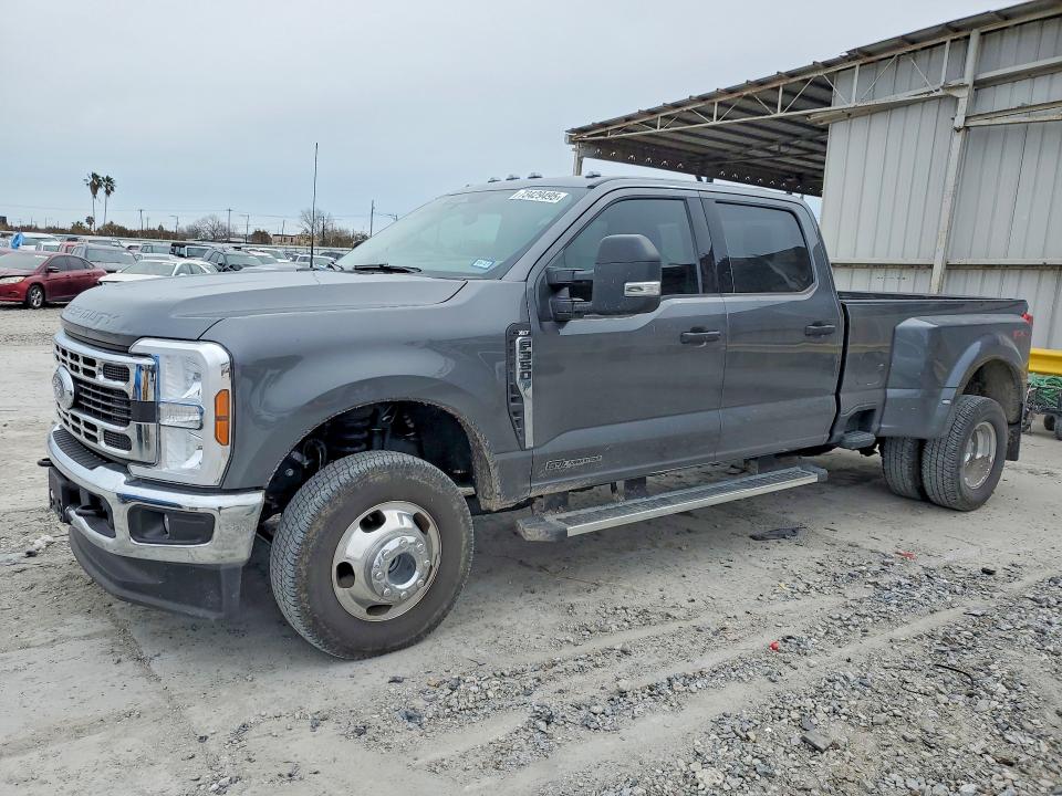 2025 Ford F-350 super duty VIN 1FT8W3DT6SEC67625 COPART salvage auction — HAIL, TX - CERTIFICATE OF TITLE, sold $60,500 on 2026-07-28 (photo 1)