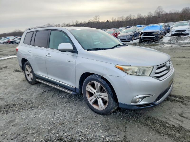 2011 Toyota Highlander VIN 5TDDK3EH9BS077901 COPART salvage auction — UNDERCARRIAGE, Sc - Cert Of Title-Salvage, sold $2,600 on 2026-07-27 (photo 4)