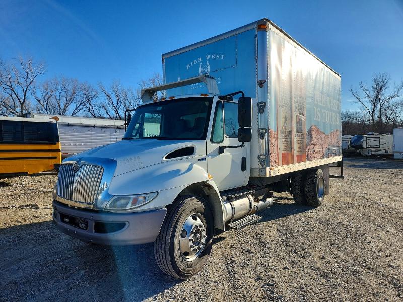 2014 International VIN 3HAMMAAN7EL764102 COPART salvage auction — NORMAL WEAR, MO - DEALER ONLY CLEAN TITLE, sold $4,300 on 2026-07-30 (photo 1)