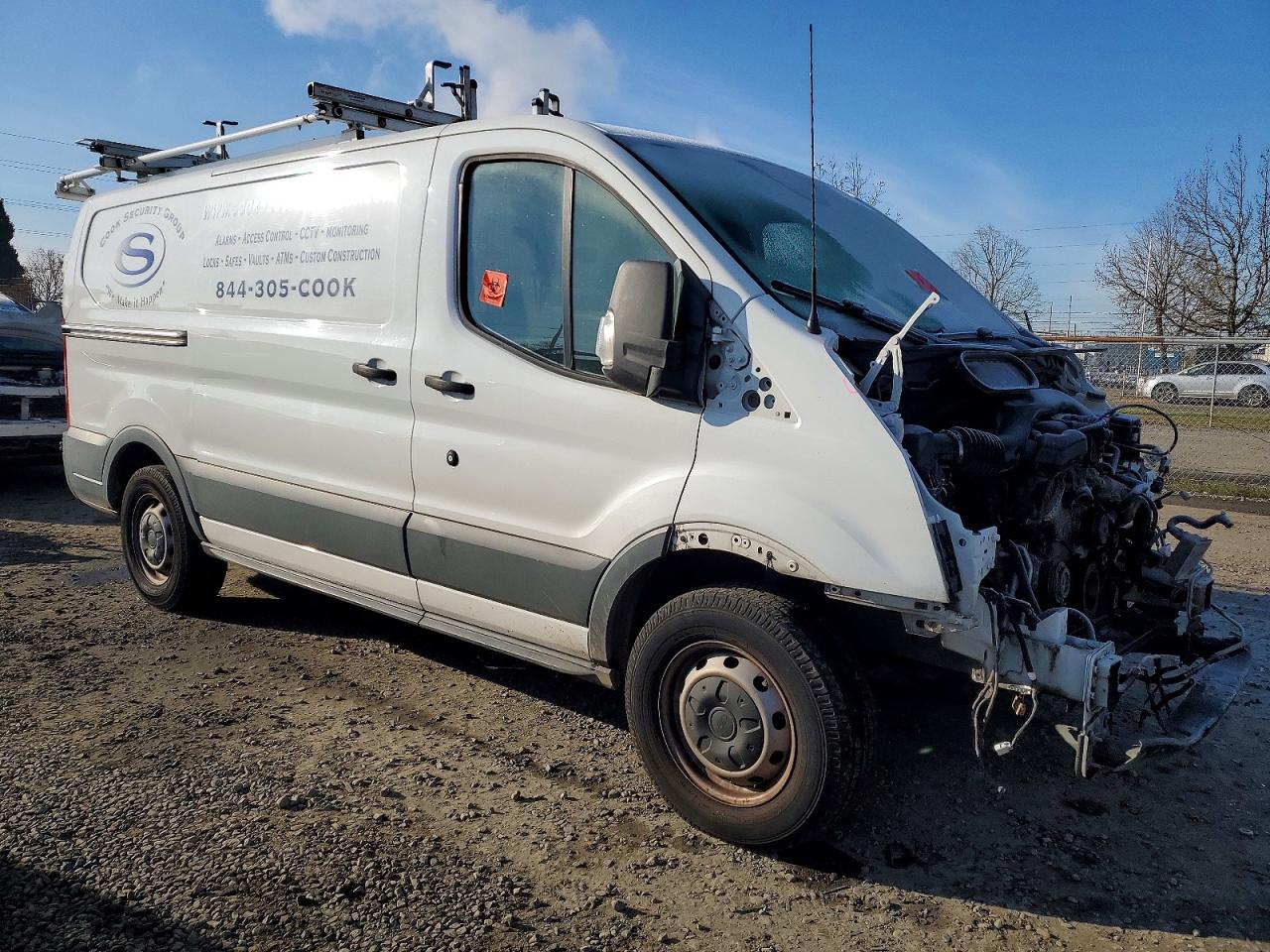 2018 Ford Transit VIN 1FTYE1YM1JKB01958 COPART salvage auction — Frame Damage, OR - SALVAGE TITLE CERTIFICATE, sold $1,200 on 2026-07-01 (photo 4)