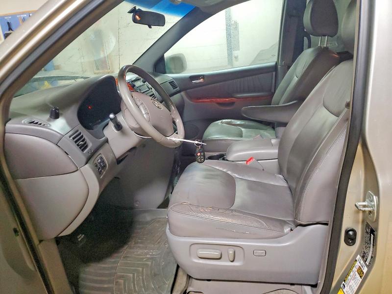 2009 Toyota Sienna VIN 5TDZK22C99S238122 COPART salvage auction — FRONT END, IN - CERT OF TITLE-SALVAGE TITLE, sold $925 on 2026-07-10 (photo 7)