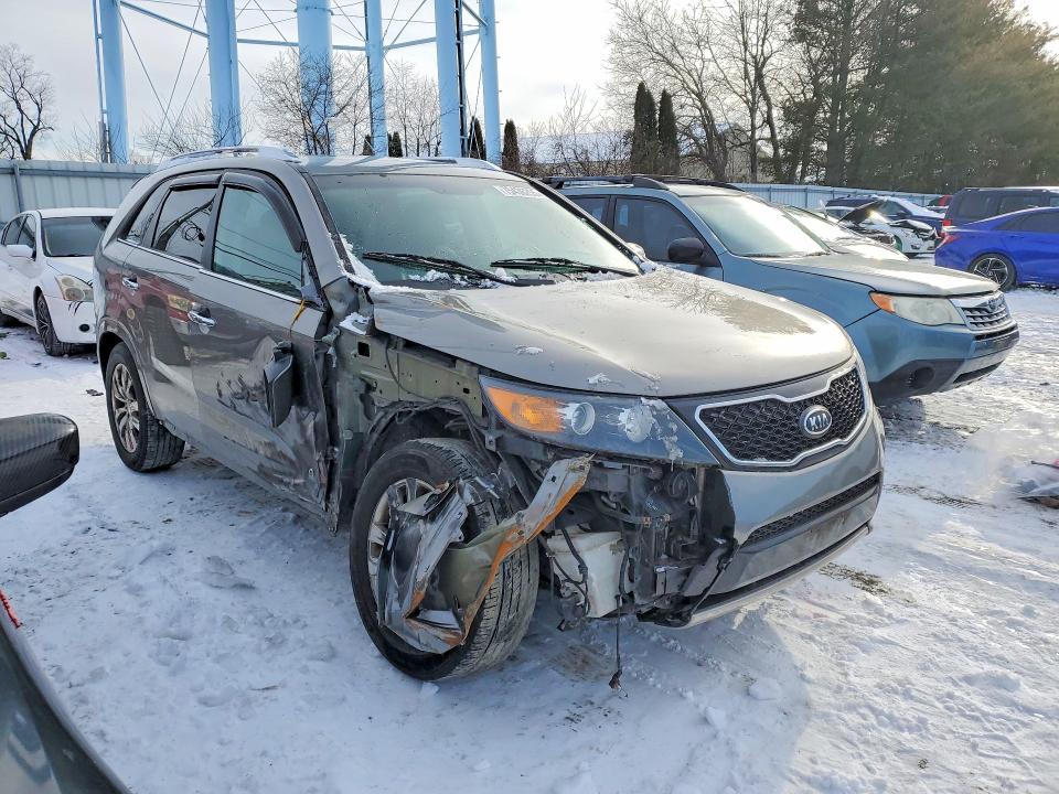 2013 Kia Sorento VIN 5XYKWDA25DG407469 COPART salvage auction — FRONT END, Nj - Cert Of Title-Salvage, sold $1,400 on 2026-07-20 (photo 4)