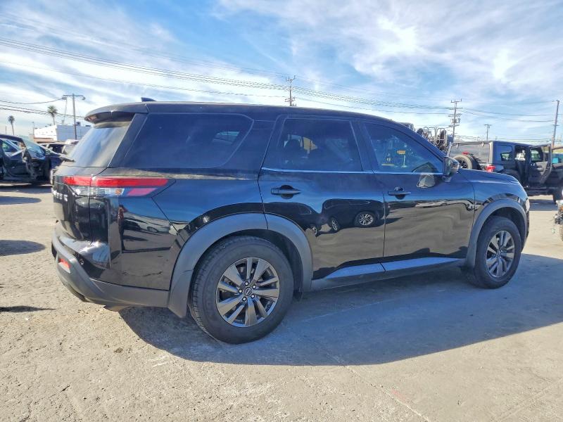 2022 Niss Pathfinder VIN 5N1DR3AA3NC243495 COPART salvage auction — SIDE, CA - SALVAGE CERTIFICATE, sold $7,200 on 2026-09-23 (photo 3)