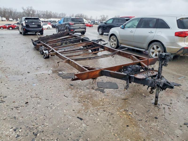 2017 Foresriver VIN 4X4TCKU22HK037251 COPART salvage auction — BURN, MO - JUNKING CERTIFICATE, sold $1 on 2026-10-15 (photo 1)