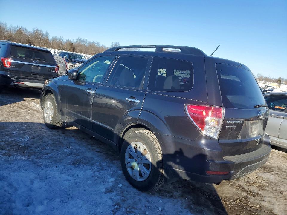 2012 Subaru Forester VIN JF2SHAECXCH454368 COPART salvage auction — FRONT END, NJ - CERT OF TITLE-SALVAGE, sold $400 on 2026-07-31 (photo 2)