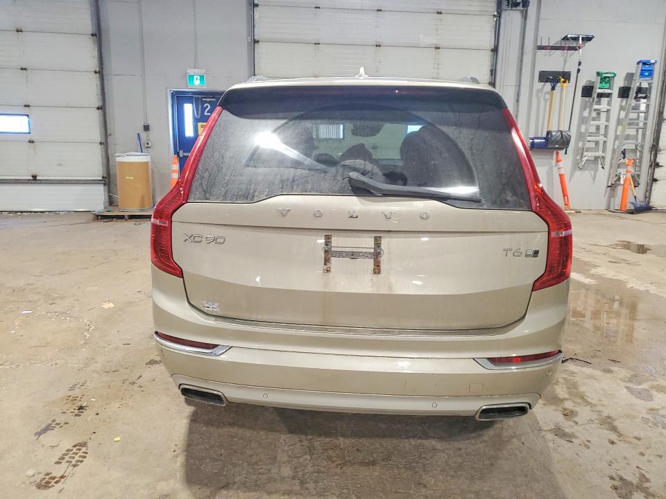 2016 Volvo Xc90 VIN YV4A22PL5G1070511 COPART salvage auction — WATER/FLOOD, Ns - Salvage Title, sold $275 on 2026-08-20 (photo 6)