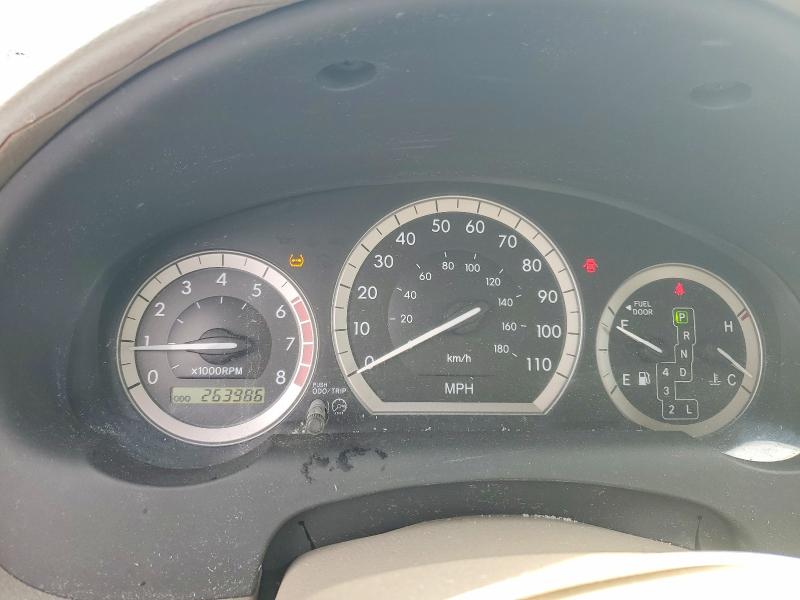 2004 Toyota Sienna VIN 5TDZA22C94S074740 COPART salvage auction — FRONT END, Il - Salvage Certificate, sold $800 on 2026-07-07 (photo 9)
