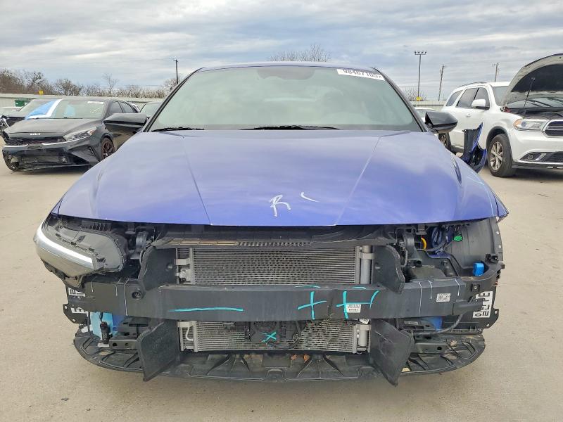 2025 Hyundai Elantra VIN KMHLM4DJ7SU176157 COPART salvage auction — REAR END, Tx - Salvage Vehicle Title, sold $6,600 on 2026-07-20 (photo 5)