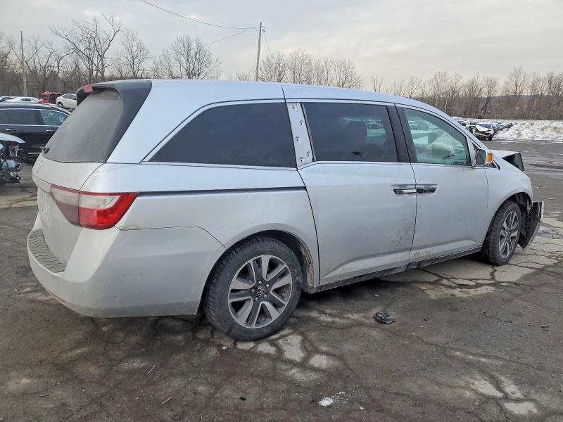 2013 Honda Odyssey VIN 5FNRL5H29DB054227 COPART salvage auction — FRONT END, ID - SALVAGE CERTIFICATE OF TITLE, sold $675 on 2026-07-02 (photo 3)