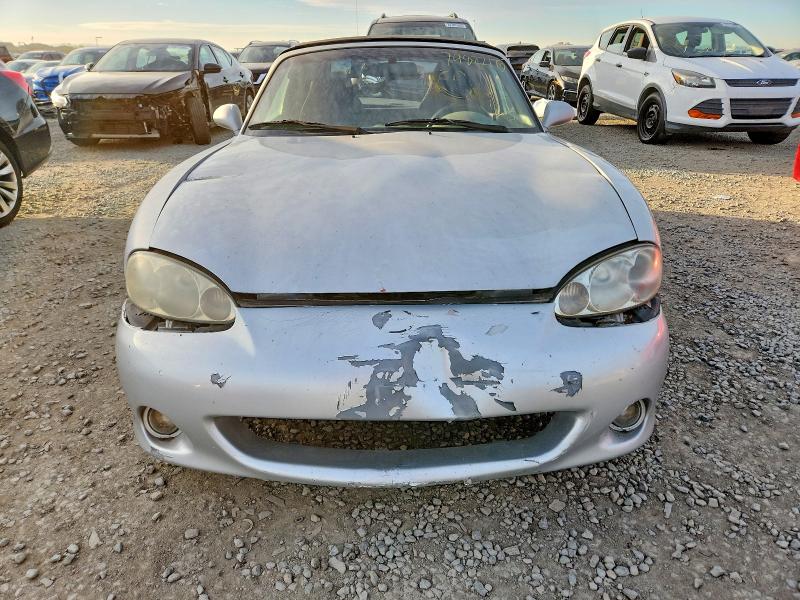 2001 Mazda Mx-5 VIN JM1NB353010206246 COPART salvage auction — FRONT END, Ca - Dis/Dlr/Exp Only Clean Title, sold $1,200 on 2026-07-10 (photo 5)