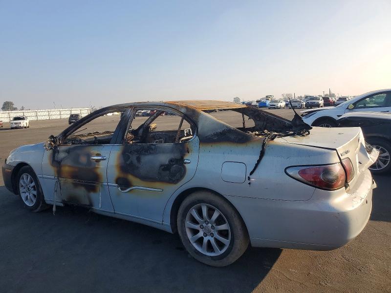 2002 Lexus Es 300 VIN JTHBF30G320032898 COPART salvage auction — INTERIOR BURN, CA - NON-REPAIRABLE VEHICLE CERT, sold $100 on 2026-07-09 (photo 2)