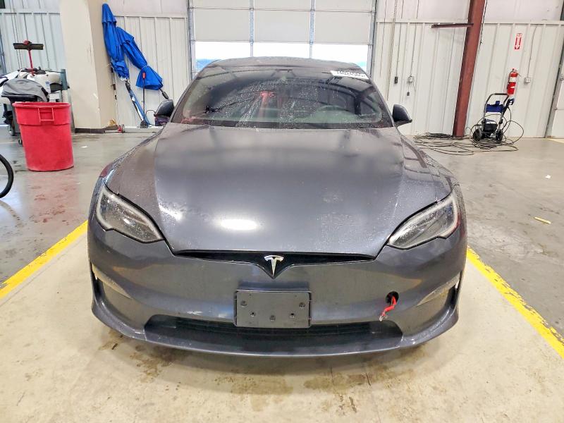 2023 Tesla Model s VIN 5YJSA1E52PF523158 COPART salvage auction — REAR END, TX - SALVAGE VEHICLE TITLE, sold $7,200 on 2026-07-30 (photo 5)
