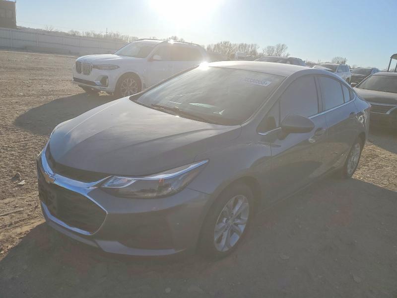 2019 Chevrolet Cruze VIN 1G1BE5SM2K7106864 — COPART salvage auction photo