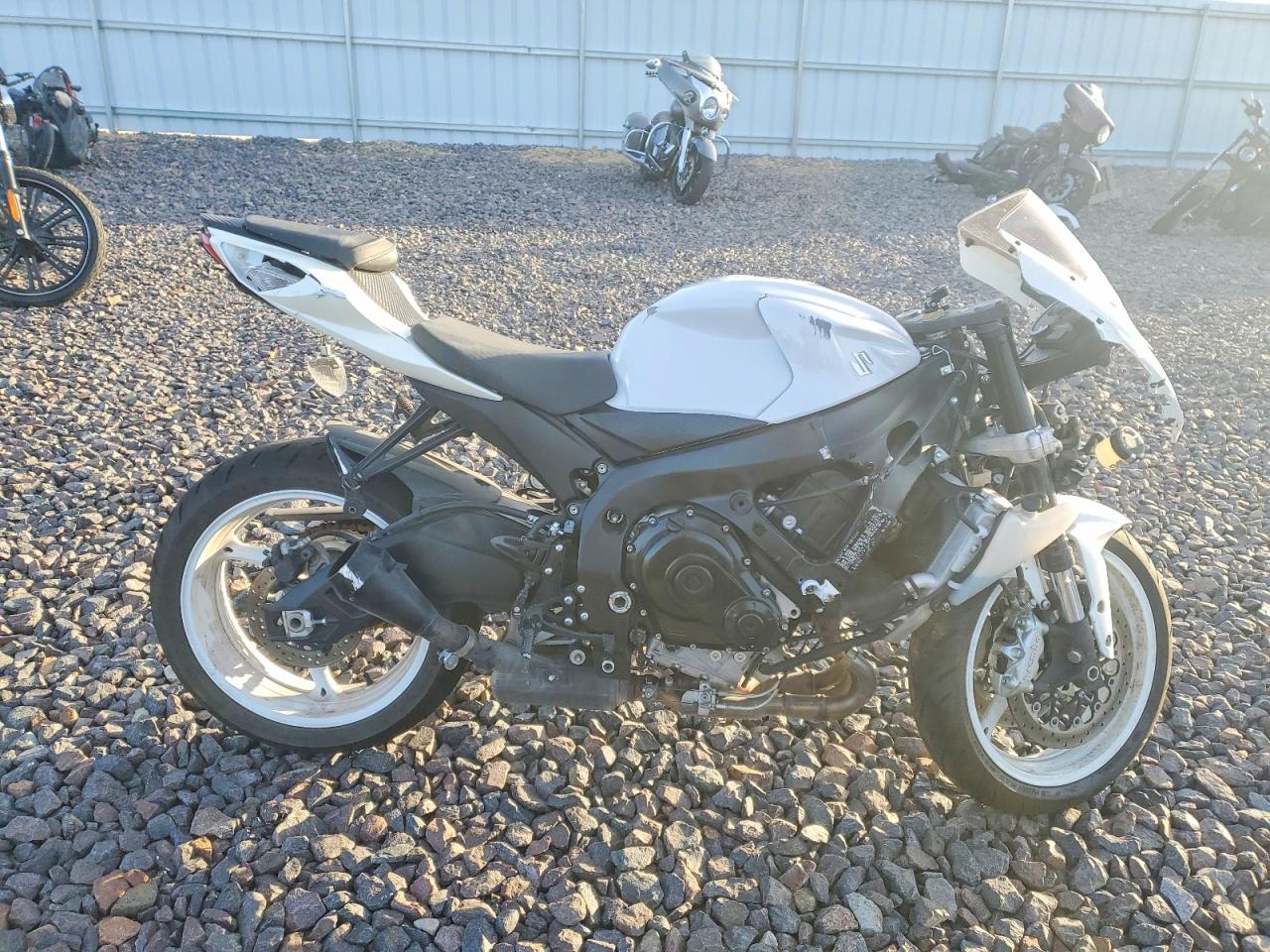 2019 Suzuki GSX-R600 VIN JS1GN7FA3K7101241 COPART salvage auction — Front End, MO - SALVAGE CERTIFICATE OF TITLE, sold $2,650 on 2026-06-25 (photo 1)