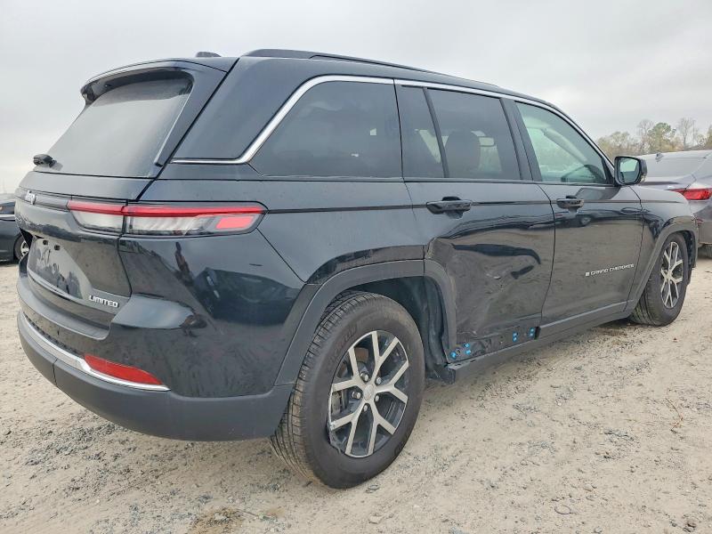 2024 Jeep Grand cherokee VIN 1C4RJGBG3RC158318 COPART salvage auction — SIDE, Tx - Salvage Vehicle Title, sold $12,800 on 2026-07-28 (photo 3)