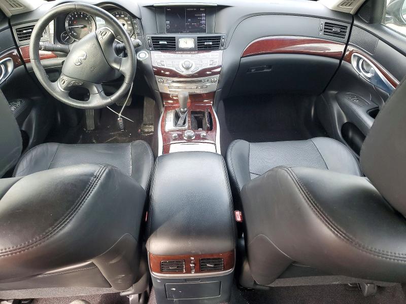 2018 Infiniti Q70 VIN JN1BY1PR7JM370323 COPART salvage auction — MINOR DENT/SCRATCHES, NJ - CERT OF TITLE-SALVAGE, sold $550 on 2026-07-27 (photo 8)