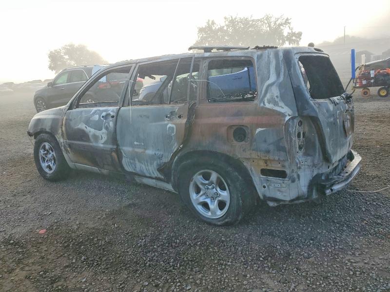 2003 Toyota Highlander VIN JTEGD21A930060428 COPART salvage auction — BURN, FL - CERT OF DESTRUCT-NO VIN PLATE, sold $350 on 2026-07-14 (photo 2)