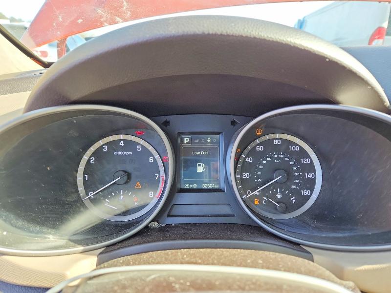 2017 Hyundai Santa fe VIN 5XYZUDLB9HG411418 COPART salvage auction — HAIL, Md - Cert Of Salvage < 75% Damage, sold $2,250 on 2026-07-07 (photo 9)