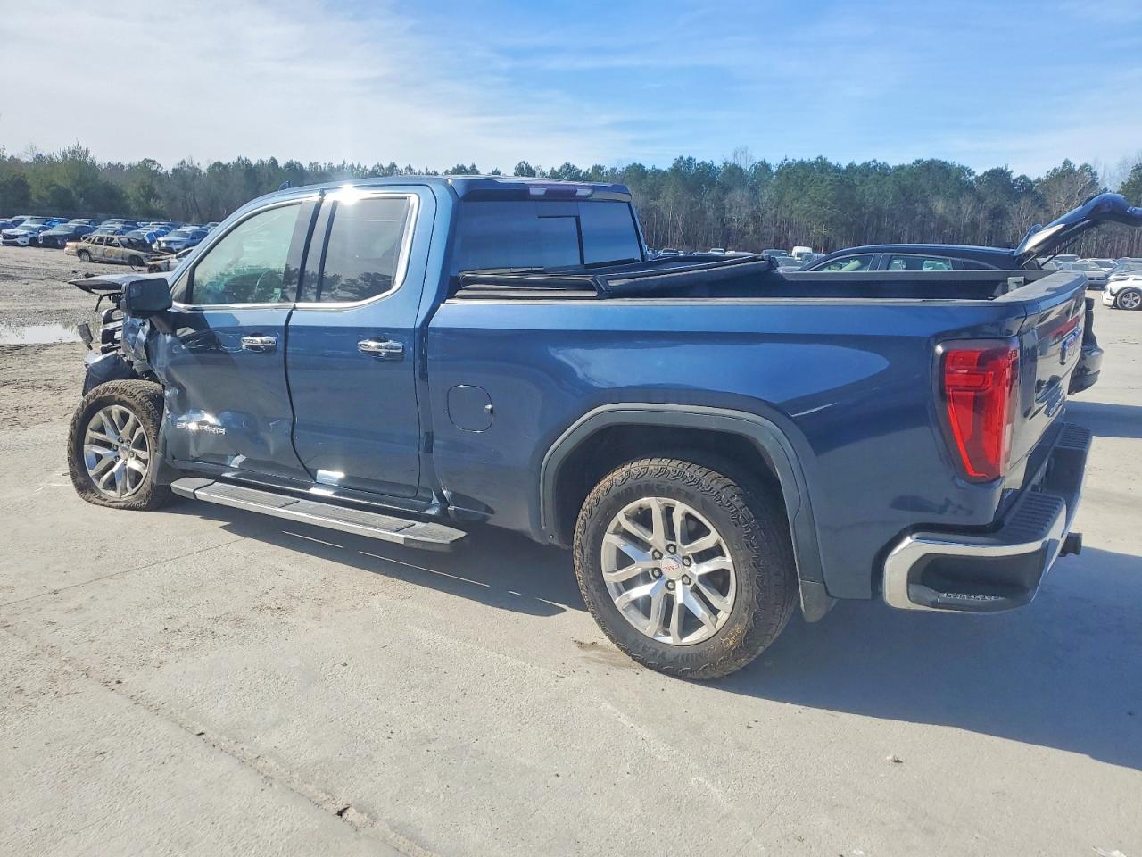 2019 GMC Sierra VIN 1GTR9DED2KZ286383 COPART salvage auction — Front End, SC - CERT OF TITLE-SALVAGE, sold $6,800 on 2026-06-26 (photo 2)