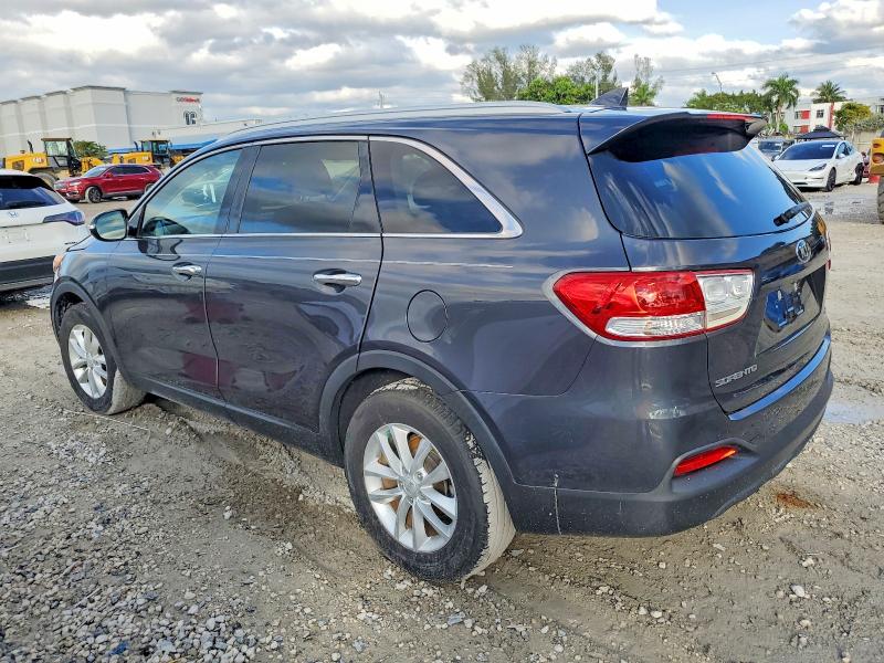 2018 Kia Sorento VIN 5XYPG4A38JG344438 COPART salvage auction — WATER/FLOOD, Fl - Cert Of Title-Slvg Rebld Flood, sold $3,600 on 2026-07-14 (photo 2)