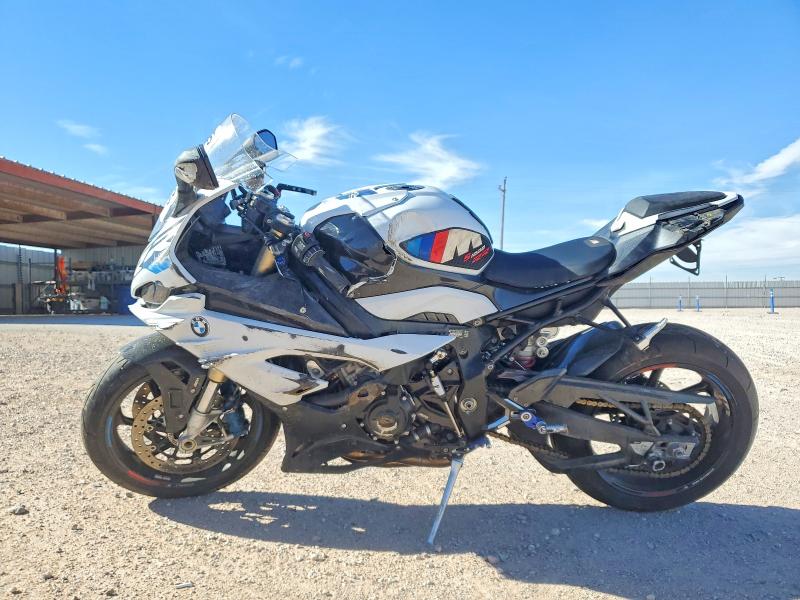 2023 BMW S 1000 VIN WB10E6307P6H07720 COPART salvage auction — ALL OVER, Tx - Salvage Vehicle Title, sold $5,900 on 2026-07-23 (photo 3)