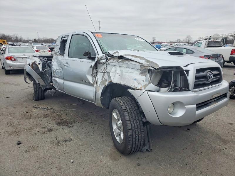 2005 Toyota Tacoma VIN 5TEUU42N55Z053838 COPART salvage auction — SIDE, Nj - Cert Of Title-Salvage, sold $3,550 on 2026-07-16 (photo 4)